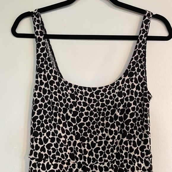 Urban Outfitters patterned midi dress - Picture 2 of 5